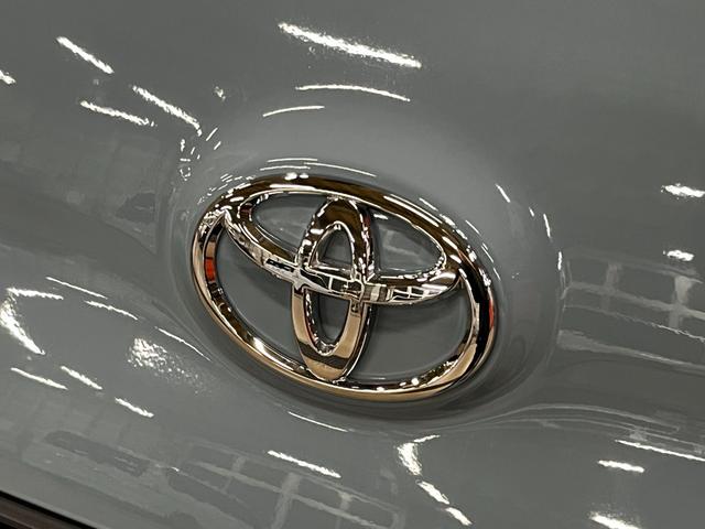 タウンエースバン ＧＬ　基本電源ユニット　シャワー付きシンク　サブバッテリー　ＩＮＮＯロッドホルダー　リフトＵＰ　エクストリームＪジャーニーＡＷ　マキシスバックショットタイヤ　ＹＡＫＩＭＡラック　ナビ　フロント／リアカメラ（33枚目）