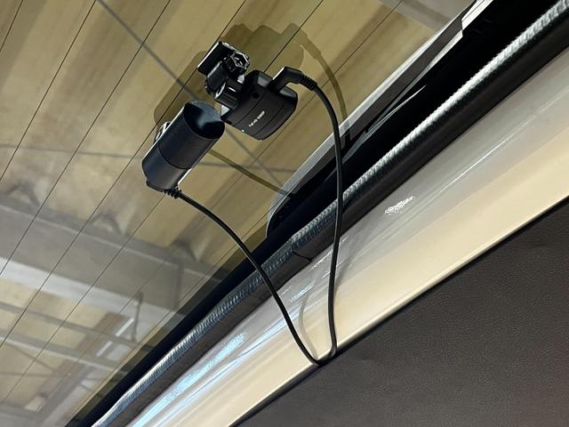 タウンエースバン ＧＬ　基本電源ユニット　シャワー付きシンク　サブバッテリー　ＩＮＮＯロッドホルダー　リフトＵＰ　エクストリームＪジャーニーＡＷ　マキシスバックショットタイヤ　ＹＡＫＩＭＡラック　ナビ　フロント／リアカメラ（73枚目）