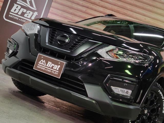 ２０Ｘ　エクストリーマーＸ　切替式４ＷＤ　純正オプション１８インチアルミ　ＴＯＹＯオープンカントリーＲ／Ｔ新品タイヤ　７人乗り　大型液晶ＳＤナビ　マッドブラックペイント　カプロンシート　ドライブレコーダー　ダウンヒルアシスト(16枚目)