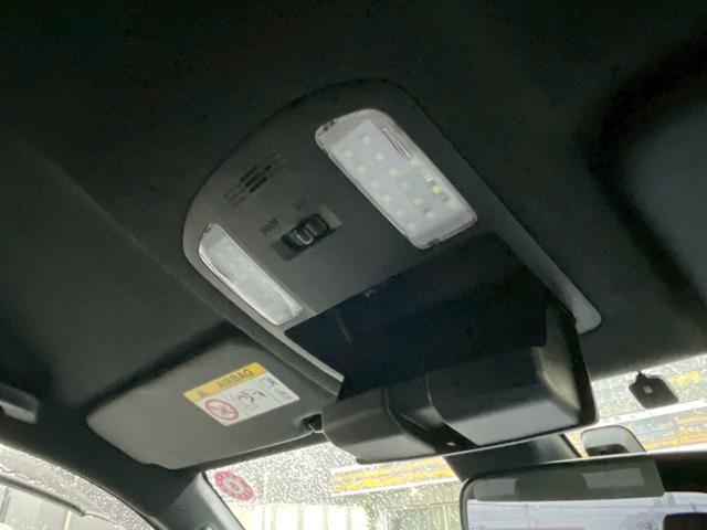 ハイラックス Ｚ　ＧＲスポーツ　リフトアップ　減衰調整式ショック　ＫＭＣ／ＡＺＴＥＣ新品アルミホイール　ＴＯＹＯオープンカントリー新品タイヤ　トノカバー　ベッドライナ　ディスプレイオーディオ　全方位カメラ　クルコン　ＥＴＣ２．０（47枚目）