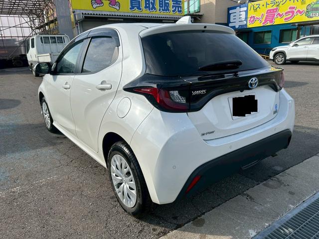 ヤリス ハイブリッドG(3枚目)