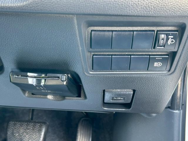 ヤリス ハイブリッドG(11枚目)