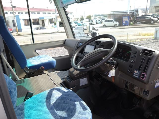 ローザ 29人乗り 自動ドア(5枚目)