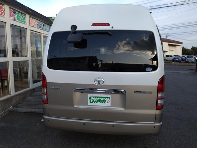 ハイエースワゴン グランドキャビン 実走行 地デジナビ リヤカメラ 盗難防止付き Wエアコン 4WD(8枚目)