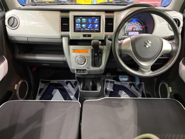 X 4WD 禁煙車 ABS 社外ナビ ワンセグ 衝突安全ボディ オートエアコン 横滑り防止装置 衝突軽減システム ベンチシート アイドリングストップ キーレス スマートキー シートヒーター(2枚目)