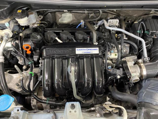13G・L ホンダセンシング 4WD 禁煙車 純正8インチSDナビ 寒冷地仕様 ホンダセンシング レーダークルーズコントロール オートライト LEDヘッドライト ETC Bluetooth接続 フルセグTV CD&DVD再生(20枚目)