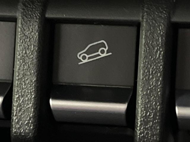 ジムニー XC 4WD 衝突被害軽減システム レーダークルーズ コーナーセンサー スマートキー LEDヘッド 車線逸脱警報 ワンオーナー オートライト オートエアコン 純正16インチアルミ LEDフォグ(30枚目)