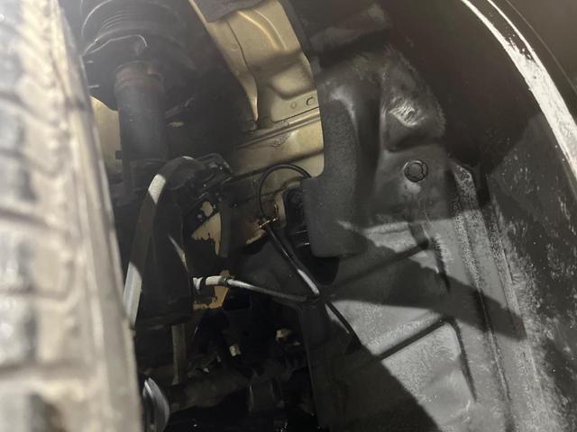 ノート ｅ－パワー　メダリスト　全周囲カメラ　衝突被害軽減システム　ＬＥＤヘッド　ＥＴＣ　車線逸脱警報　オートライト　オートエアコン　純正１５インチアルミ　Ｂｌｕｅｔｏｏｔｈ　ＣＤ　ＤＶＤ再生　フルセグ（20枚目）