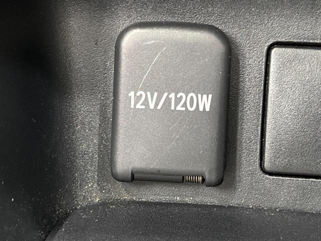 プリウス S 4WD 純正SDナビ バックカメラ 寒冷地仕様 禁煙車 スマートキー LEDヘッド ビルトインETC オートライト デュアルエアコン 純正16インチアルミ Bluetooth CD DVD再生(35枚目)