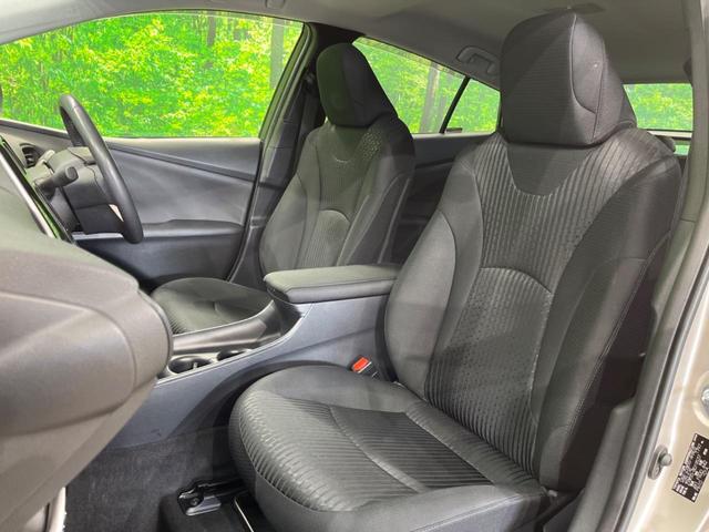 プリウス S 4WD 純正SDナビ バックカメラ 寒冷地仕様 禁煙車 スマートキー LEDヘッド ビルトインETC オートライト デュアルエアコン 純正16インチアルミ Bluetooth CD DVD再生(37枚目)