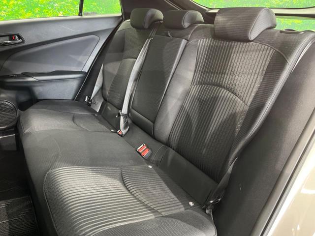 プリウス S 4WD 純正SDナビ バックカメラ 寒冷地仕様 禁煙車 スマートキー LEDヘッド ビルトインETC オートライト デュアルエアコン 純正16インチアルミ Bluetooth CD DVD再生(38枚目)
