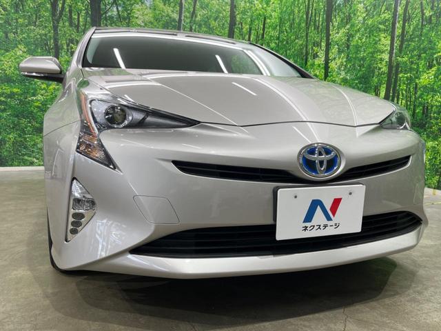 プリウス S 4WD 純正SDナビ バックカメラ 寒冷地仕様 禁煙車 スマートキー LEDヘッド ビルトインETC オートライト デュアルエアコン 純正16インチアルミ Bluetooth CD DVD再生(47枚目)