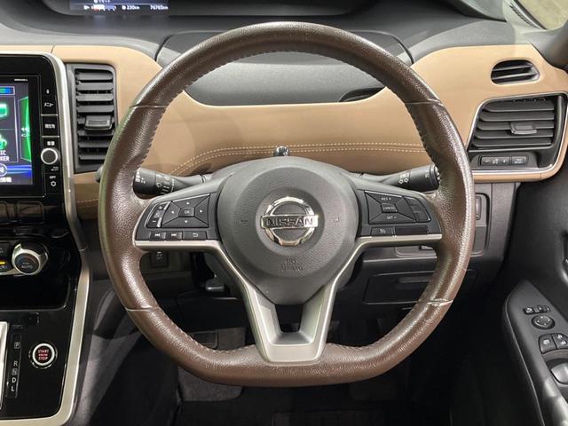 セレナ ハイウェイスター　４ＷＤ　両側電動ドア　ＳＤナビ　後席モニター　バックカメラ　衝突被害軽減システム　禁煙車　ハーフレザーシート　ドラレコ　スマートキー　ＬＥＤヘッド　ビルトインＥＴＣ　クルコン　オートライト（11枚目）