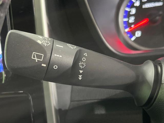 ルーミー カスタムG 4WD フルエアロ 両側電動ドア バックカメラ 禁煙車 スマートキー LEDヘッド ETC クルコン オートライト オートエアコン 純正14インチアルミ Bluetooth CD DVD再生(23枚目)