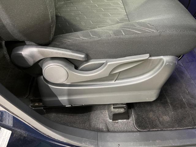 ルーミー カスタムG 4WD フルエアロ 両側電動ドア バックカメラ 禁煙車 スマートキー LEDヘッド ETC クルコン オートライト オートエアコン 純正14インチアルミ Bluetooth CD DVD再生(43枚目)