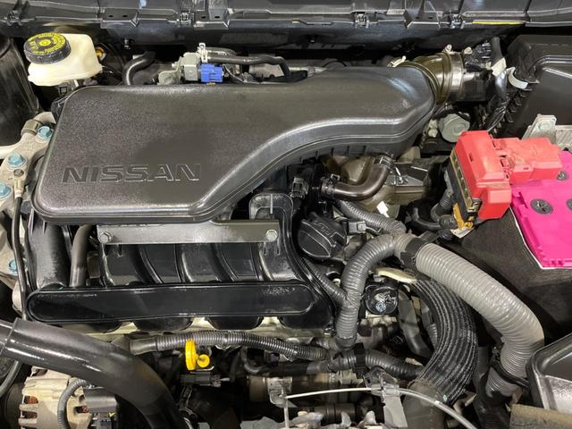 エクストレイル 20X エマージェンシーブレーキパッケージ 4WD 純正SDナビ バックカメラ 禁煙車 コーナーセンサー スマートキー LEDヘッド ビルトインETC オートライト デュアルエアコン 純正17インチアルミ Bluetooth CD DVD再生(18枚目)