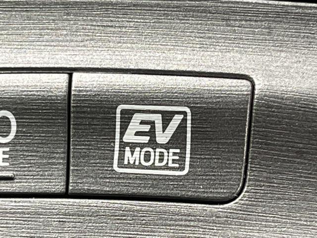 プリウス S SDナビ バックカメラ ハーフレザーシート スマートキー HIDヘッド ビルトインETC オートライト オートエアコン 純正15インチアルミ(5枚目)