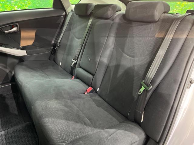 プリウス S SDナビ バックカメラ ハーフレザーシート スマートキー HIDヘッド ビルトインETC オートライト オートエアコン 純正15インチアルミ(38枚目)