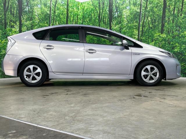 プリウス S SDナビ バックカメラ ハーフレザーシート スマートキー HIDヘッド ビルトインETC オートライト オートエアコン 純正15インチアルミ(47枚目)