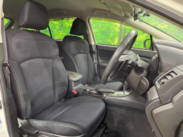 インプレッサスポーツ 2.0iアイサイト 4WD バックカメラ 衝突被害軽減システム レーダークルーズ スマートキー HIDヘッド ビルトインETC オートライト デュアルエアコン 純正16インチアルミ Bluetooth CD DVD再生(8枚目)