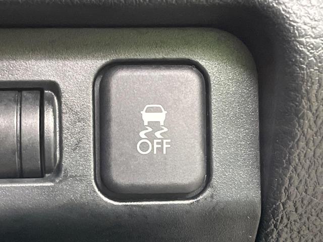 インプレッサスポーツ 2.0iアイサイト 4WD バックカメラ 衝突被害軽減システム レーダークルーズ スマートキー HIDヘッド ビルトインETC オートライト デュアルエアコン 純正16インチアルミ Bluetooth CD DVD再生(41枚目)