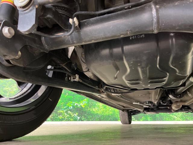 お車を安心してお乗りいただく為には、足回りの定期点検が欠かせません。サービスサポート（有償保証）では無料点検もご提供しており、安心のカーライフをお過ごしいただけるサポート体制が整っています。