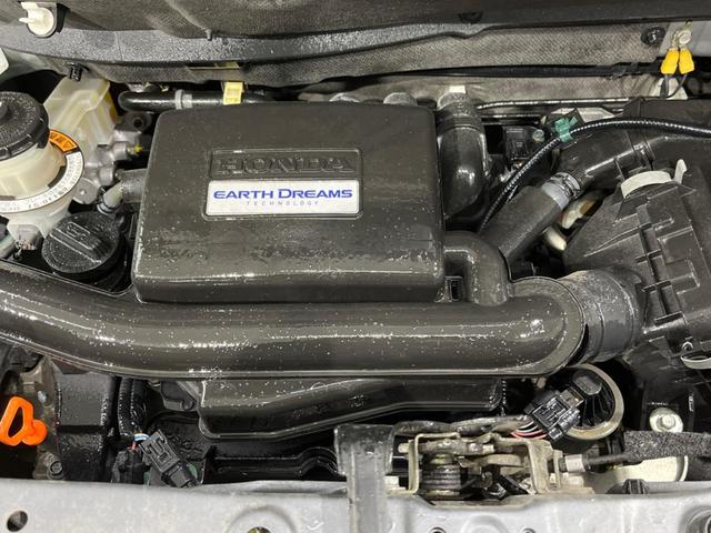Ｎ－ＢＯＸカスタム Ｇ・Ｌホンダセンシング　４ＷＤ　電動スライドドア　バックカメラ　衝突被害軽減システム　禁煙車　ドラレコ　スマートキー　ＬＥＤヘッド　ビルトインＥＴＣ　純正１４インチアルミ　オートライト　オートエアコン　Ｂｌｕｅｔｏｏｔｈ（18枚目）