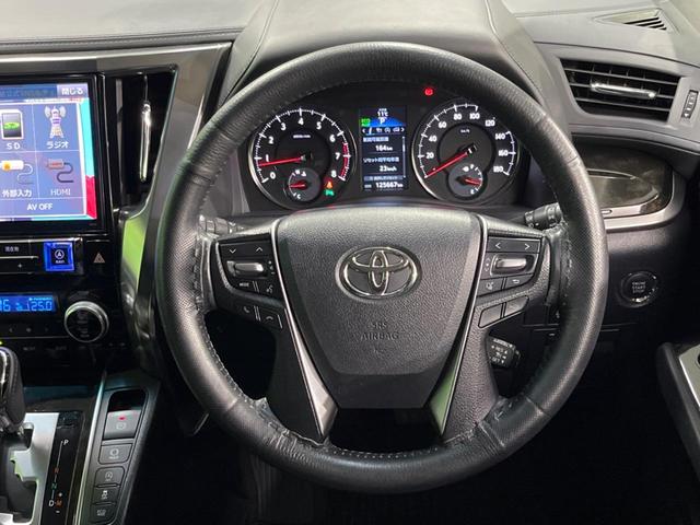 アルファード ２．５Ｓ　４ＷＤ　両側電動ドア　後席モニター　バックカメラ　寒冷地仕様　衝突被害軽減システム　レーダークルーズ　レザーシート　コーナーセンサー　スマートキー　ＬＥＤヘッド　ビルトインＥＴＣ（11枚目）