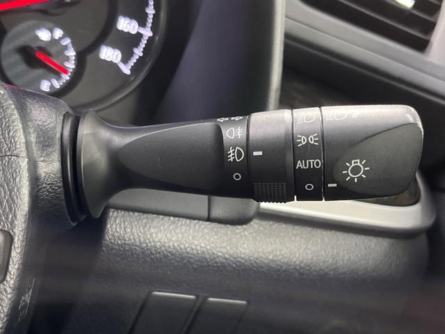 アルファード ２．５Ｓ　４ＷＤ　両側電動ドア　後席モニター　バックカメラ　寒冷地仕様　衝突被害軽減システム　レーダークルーズ　レザーシート　コーナーセンサー　スマートキー　ＬＥＤヘッド　ビルトインＥＴＣ（24枚目）