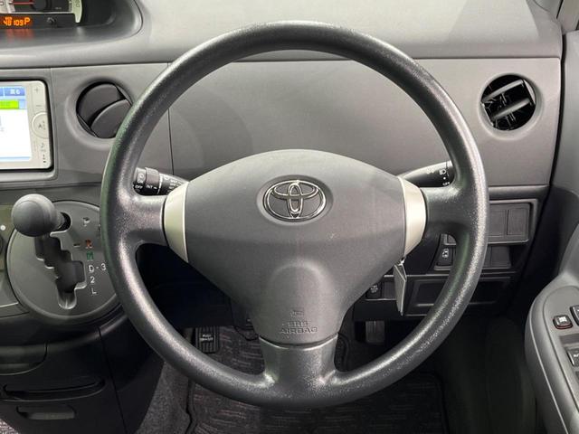 シエンタ Ｘ　Ｌパッケージ　４ＷＤ　電動スライドドア　禁煙車　ＥＴＣ　Ｂｌｕｅｔｏｏｔｈ　地デジ（11枚目）