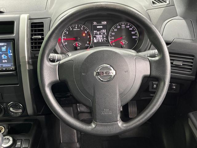 エクストレイル ２０Ｓ　４ＷＤ　バックカメラ　禁煙車　レザー調シート　スマートキー　ＥＴＣ　ＣＤ　ＤＶＤ再生　フルセグ（11枚目）
