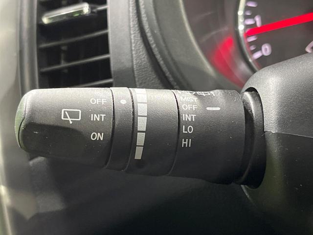 エクストレイル ２０Ｓ　４ＷＤ　バックカメラ　禁煙車　レザー調シート　スマートキー　ＥＴＣ　ＣＤ　ＤＶＤ再生　フルセグ（22枚目）