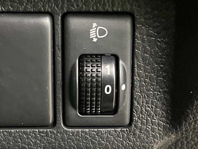 エクストレイル ２０Ｓ　４ＷＤ　バックカメラ　禁煙車　レザー調シート　スマートキー　ＥＴＣ　ＣＤ　ＤＶＤ再生　フルセグ（29枚目）