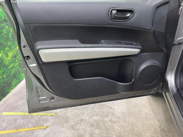 エクストレイル ２０Ｓ　４ＷＤ　バックカメラ　禁煙車　レザー調シート　スマートキー　ＥＴＣ　ＣＤ　ＤＶＤ再生　フルセグ（38枚目）