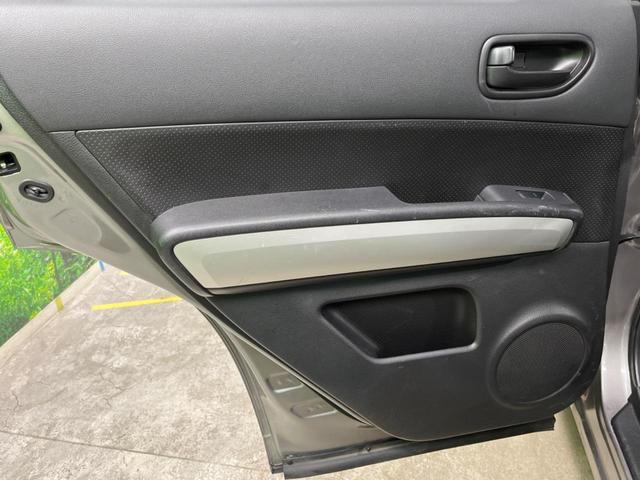 エクストレイル ２０Ｓ　４ＷＤ　バックカメラ　禁煙車　レザー調シート　スマートキー　ＥＴＣ　ＣＤ　ＤＶＤ再生　フルセグ（40枚目）