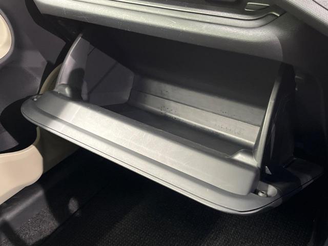 アクア Ｇ　寒冷地仕様　禁煙車　スマートキー　オートライト　オートエアコン　Ｂｌｕｅｔｏｏｔｈ　ＣＤ　ＤＶＤ再生　フルセグ（32枚目）