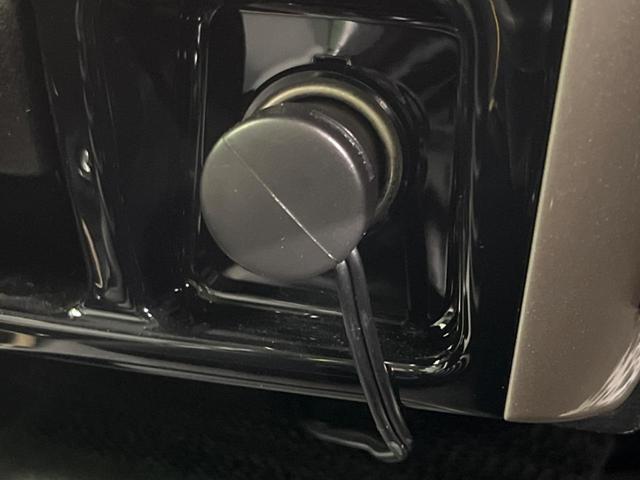 ジムニー ランドベンチャー　４ＷＤ　ＭＴ車　禁煙車　レザー調シート　シートヒーター　純正１６インチアルミ　ＣＤ（32枚目）