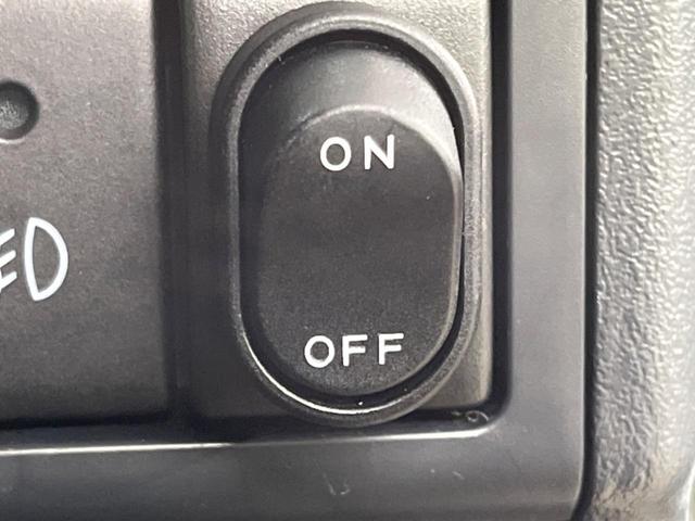 ジムニー ランドベンチャー　４ＷＤ　ＭＴ車　禁煙車　レザー調シート　シートヒーター　純正１６インチアルミ　ＣＤ（34枚目）