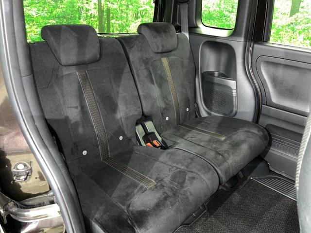 Ｎ－ＢＯＸカスタム Ｇ・Ｌホンダセンシング　４ＷＤ　電動スライドドア　ＳＤナビ　バックカメラ　衝突被害軽減システム　禁煙車　コーナーセンサー　スマートキー　ＬＥＤヘッド　ビルトインＥＴＣ　純正１４インチアルミ　オートライト　オートエアコン（9枚目）