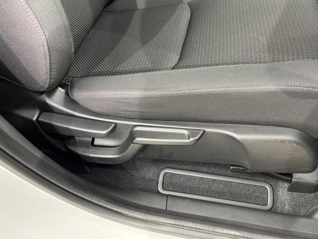 ヴェゼル ハイブリッドＸ・ホンダセンシング　４ＷＤ　バックカメラ　寒冷地仕様　衝突被害軽減システム　レーダークルーズ　禁煙車　ドラレコ　コーナーセンサー　スマートキー　ＬＥＤヘッド　ビルトインＥＴＣ　純正１６インチアルミ　オートライト（42枚目）