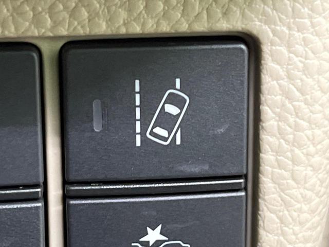 Ｎ－ＢＯＸ Ｇ・Ｌターボホンダセンシング　４ＷＤ　ターボ　両側電動ドア　バックカメラ　衝突被害軽減システム　レーダークルーズ　コーナーセンサー　スマートキー　ＬＥＤヘッド　ビルトインＥＴＣ　純正　車線逸脱警報　オートライト　オートエアコン（6枚目）