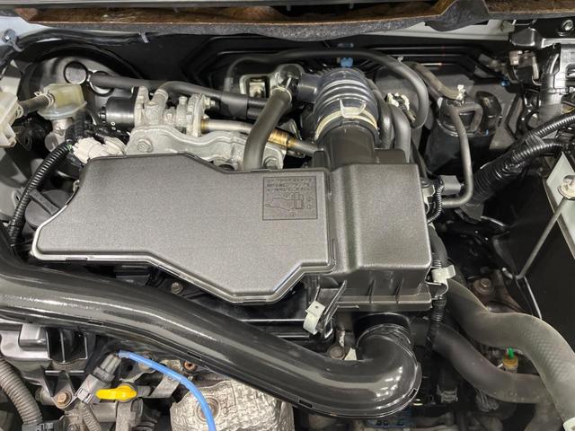 タンク Ｇ　Ｓ　４ＷＤ　両側電動ドア　バックカメラ　衝突被害軽減システム　スマートキー　ビルトインＥＴＣ　クルコン　オートエアコン　Ｂｌｕｅｔｏｏｔｈ　ＣＤ　ＤＶＤ再生　フルセグ（18枚目）