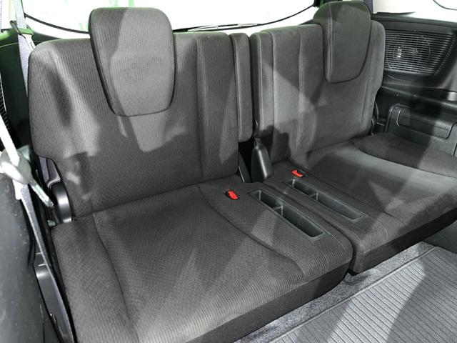 フリード Ｇ　ジャストセレクション　４ＷＤ　電動スライドドア　純正ＳＤナビ　バックカメラ　寒冷地仕様　禁煙車　スマートキー　ＨＩＤヘッド　ビルトインＥＴＣ　オートエアコン　Ｂｌｕｅｔｏｏｔｈ　ＣＤ　ＤＶＤ再生　地デジ（10枚目）