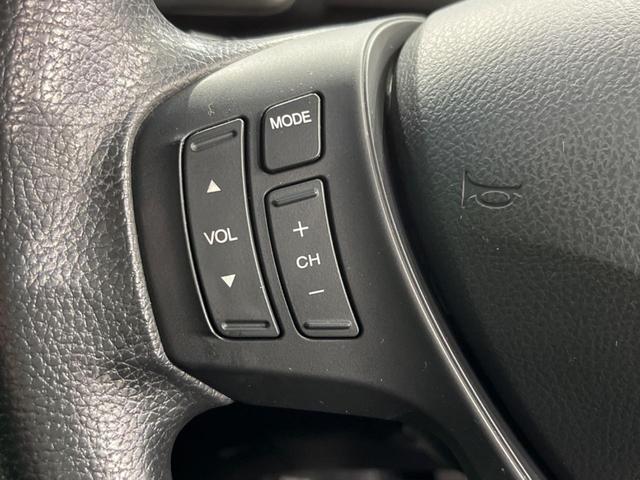 フリード Ｇ　ジャストセレクション　４ＷＤ　電動スライドドア　純正ＳＤナビ　バックカメラ　寒冷地仕様　禁煙車　スマートキー　ＨＩＤヘッド　ビルトインＥＴＣ　オートエアコン　Ｂｌｕｅｔｏｏｔｈ　ＣＤ　ＤＶＤ再生　地デジ（39枚目）