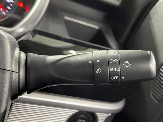 スペーシアカスタム ハイブリッドＸＳ　４ＷＤ　両側電動ドア　ＳＤナビ　衝突被害軽減システム　禁煙車　ハーフレザーシート　コーナーセンサー　スマートキー　ＬＥＤヘッド　純正１５インチアルミ　オートハイビーム　オートライト　オートエアコン（24枚目）