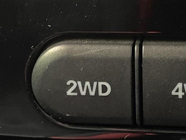 ジムニー クロスアドベンチャー 4WD MT車 SDナビ 禁煙車 レザーシート シートヒーター 純正16インチアルミ CD DVD再生 地デジ(25枚目)