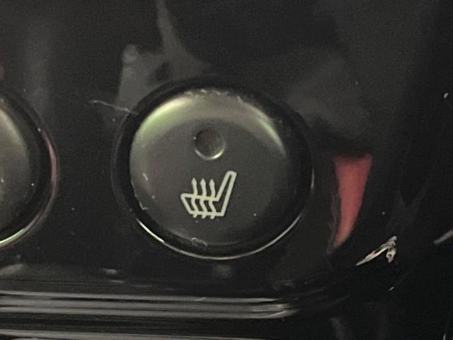 ジムニー クロスアドベンチャー 4WD MT車 SDナビ 禁煙車 レザーシート シートヒーター 純正16インチアルミ CD DVD再生 地デジ(28枚目)