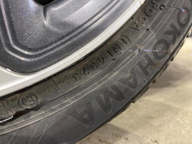 フィットハイブリッド Ｆ　４ＷＤ　純正ＳＤナビ　バックカメラ　寒冷地仕様　衝突被害軽減システム　ドラレコ　スマートキー　ＬＥＤヘッド　ビルトインＥＴＣ　オートライト　オートエアコン　Ｂｌｕｅｔｏｏｔｈ　ＣＤ　ＤＶＤ再生（47枚目）