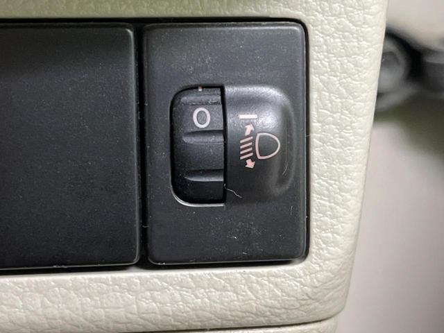 アルトラパン Ｌ　４ＷＤ　ＳＤナビ　全周囲カメラ　衝突被害軽減システム　ドラレコ　コーナーセンサー　スマートキー　車線逸脱警報　オートライト　オートエアコン　Ｂｌｕｅｔｏｏｔｈ　ＣＤ　ＤＶＤ再生　フルセグ（32枚目）