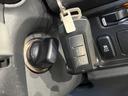 シャモニー　４ＷＤ　両側電動ドア　純正ＳＤナビ　サイドカメラ　バックカメラ　禁煙車　パワーシート　スマートキー　ＬＥＤヘッド　ビルトインＥＴＣ　クルコン　オートライト　デュアルエアコン　純正１８インチアルミ（36枚目）